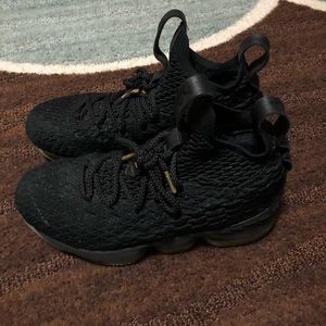 LeBron 15 Black Gold